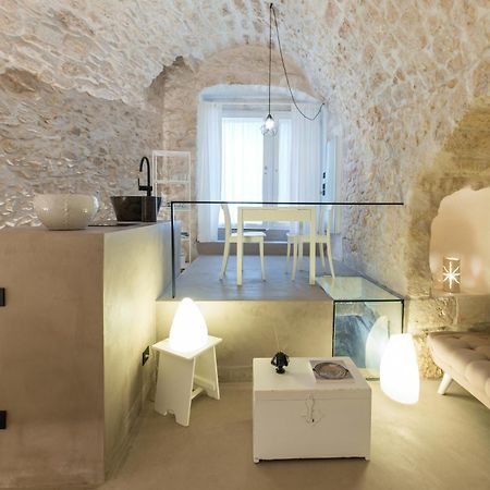 Vittoria Luxury Suite A Ostuni By Wonderful Italy ภายนอก รูปภาพ