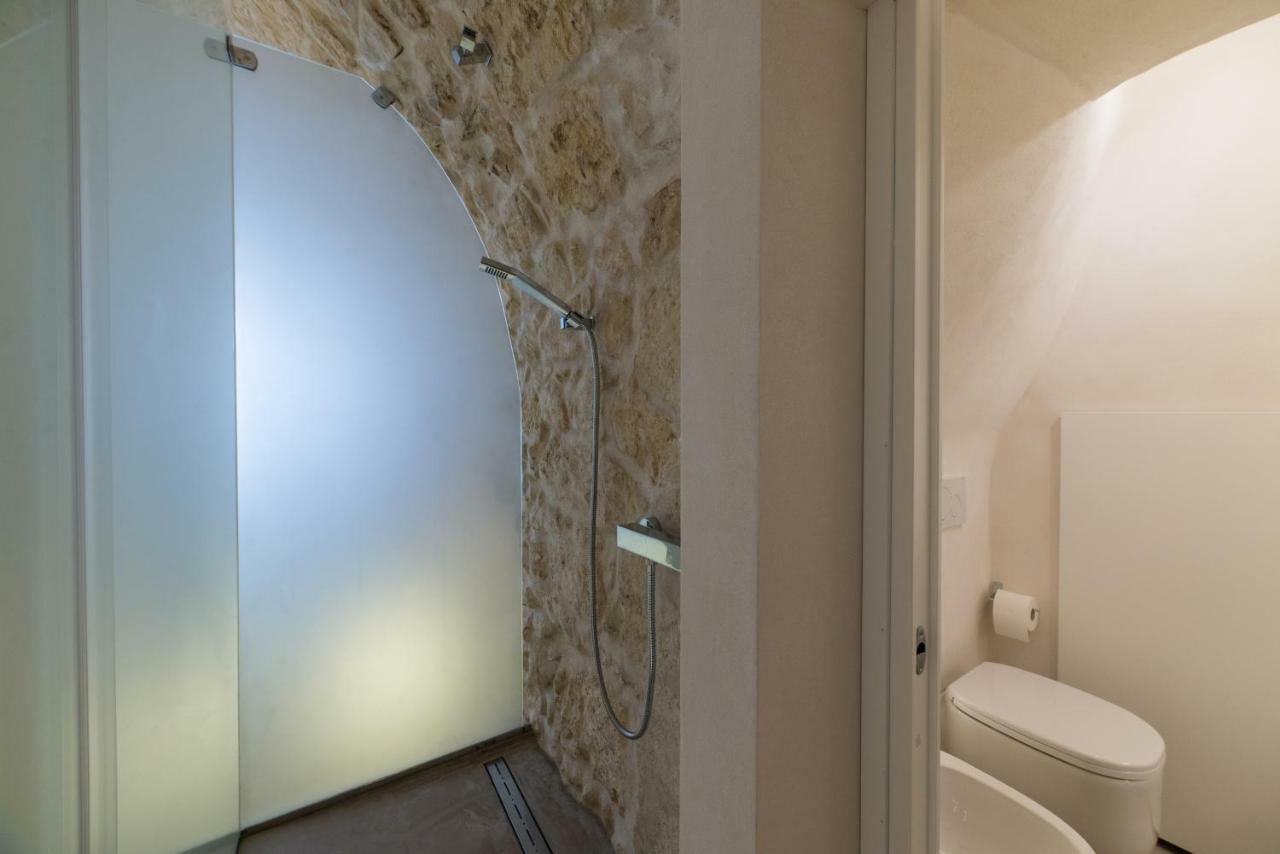 Vittoria Luxury Suite A Ostuni By Wonderful Italy ภายนอก รูปภาพ
