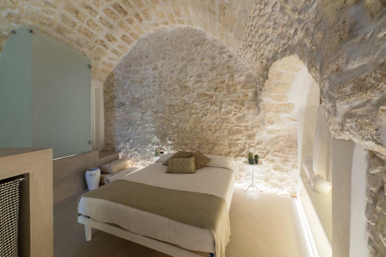 Vittoria Luxury Suite A Ostuni By Wonderful Italy ภายนอก รูปภาพ
