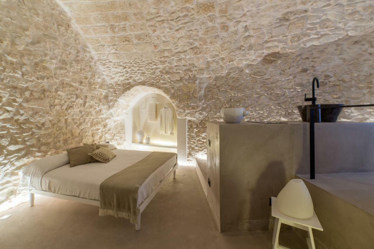 Vittoria Luxury Suite A Ostuni By Wonderful Italy ภายนอก รูปภาพ