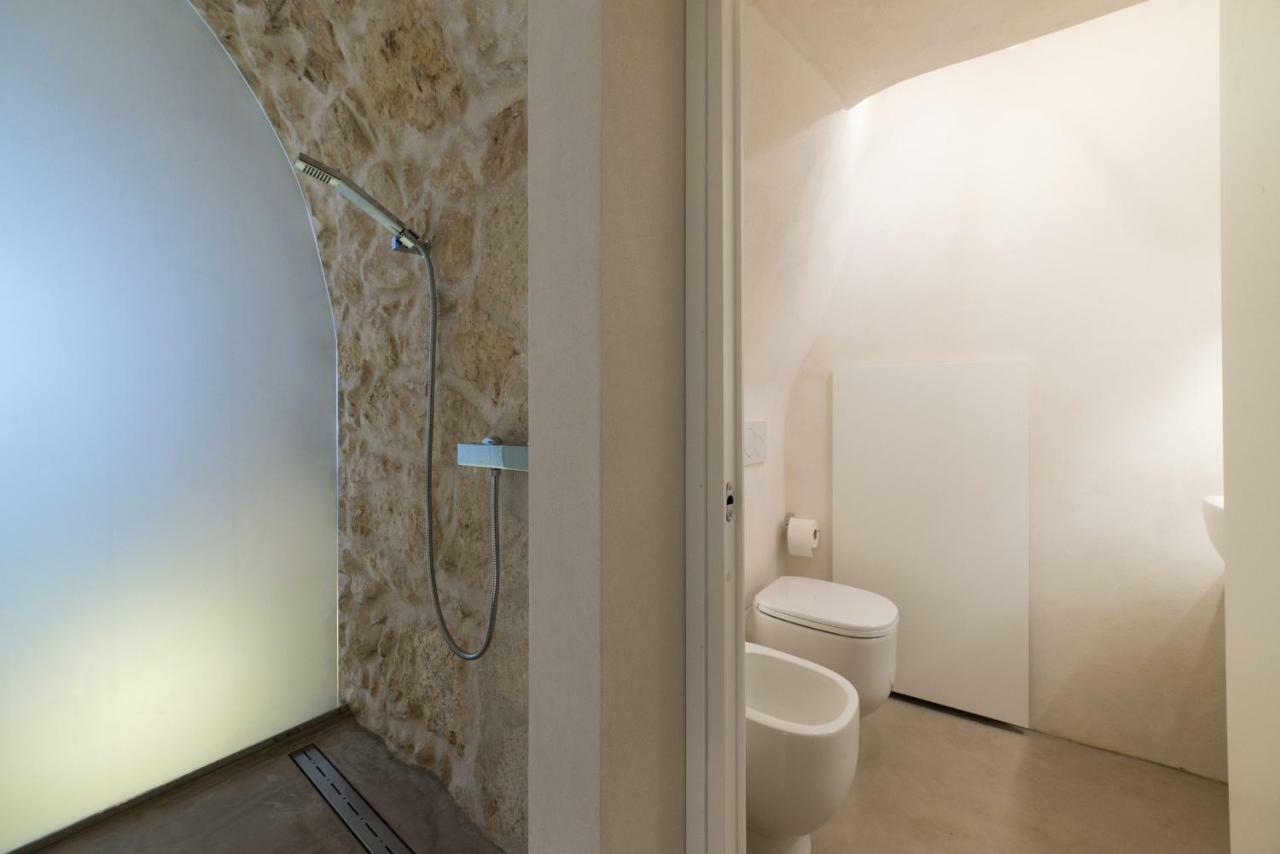 Vittoria Luxury Suite A Ostuni By Wonderful Italy ภายนอก รูปภาพ
