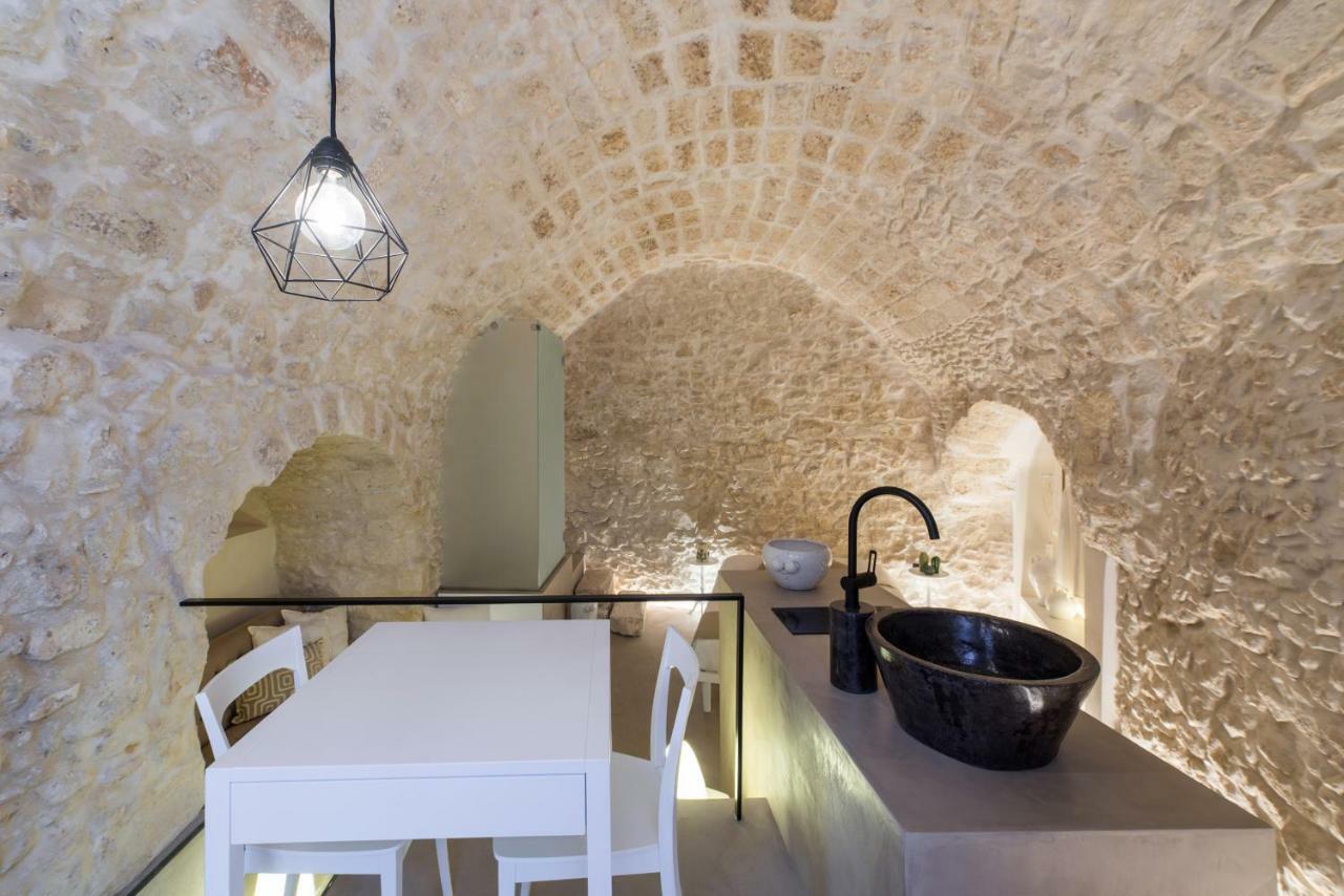 Vittoria Luxury Suite A Ostuni By Wonderful Italy ภายนอก รูปภาพ